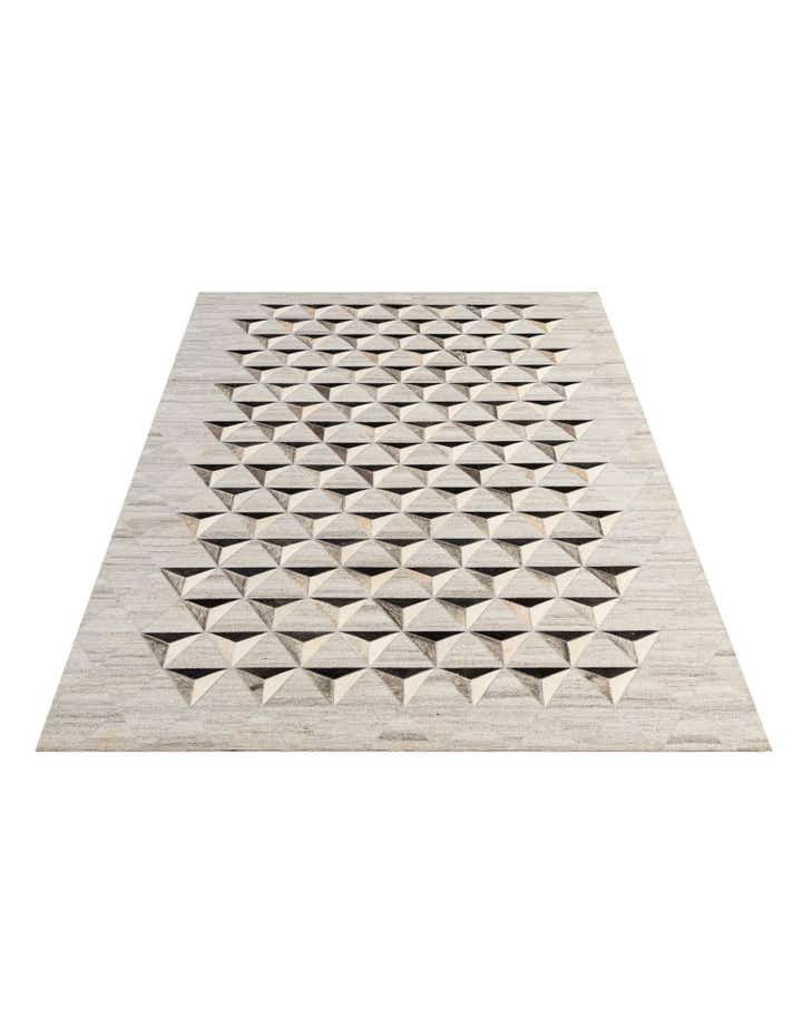 4' 11 x 7' 11 Cowhide - Patchwork Rug