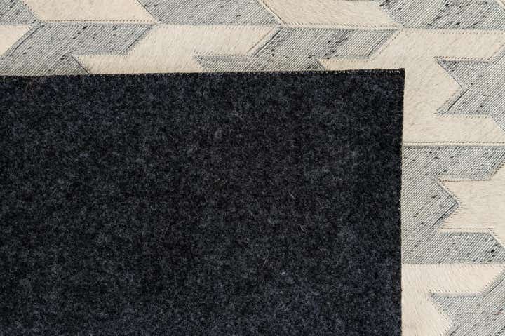 5' 1 x 7' 11 Cowhide - Patchwork Rug