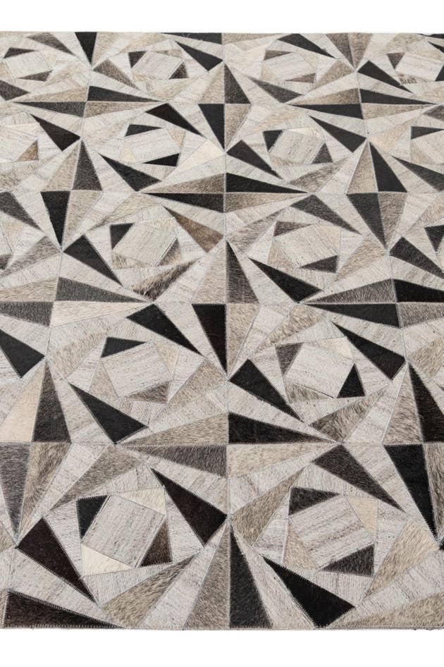 Detail image of 4' 11 x 7' 10 Cowhide - Patchwork Rug