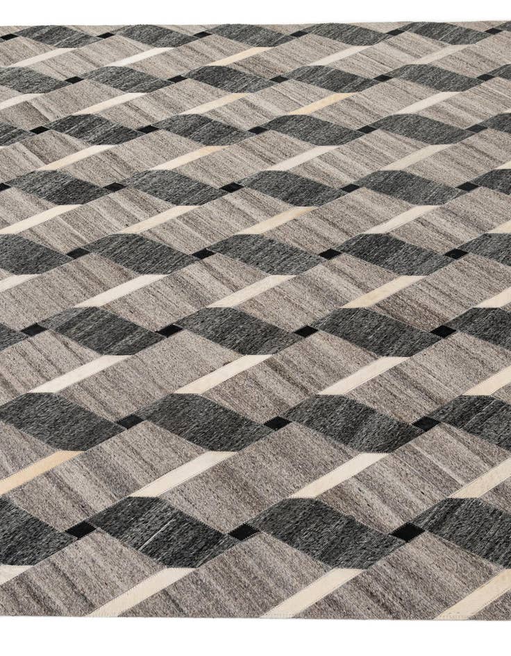 Detail image of 5' 2 x 7' 11 Cowhide - Patchwork Rug