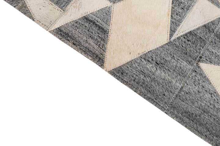 5' 3 x 7' 9 Cowhide - Patchwork Rug