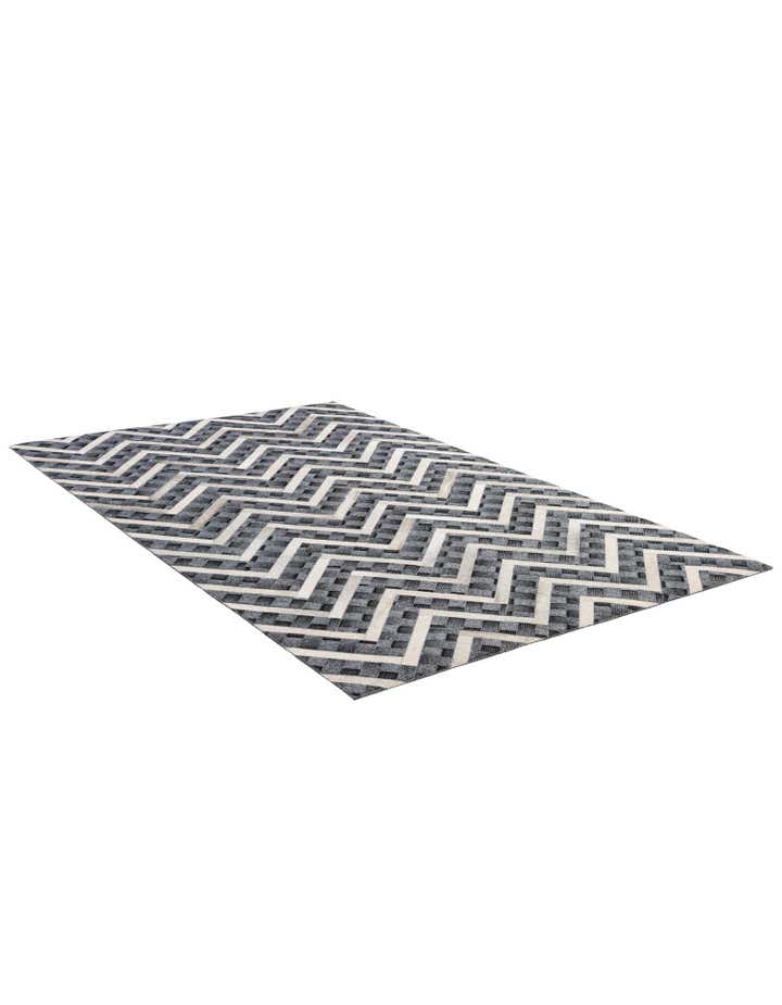 4' 11 x 7' 11 Cowhide - Patchwork Rug
