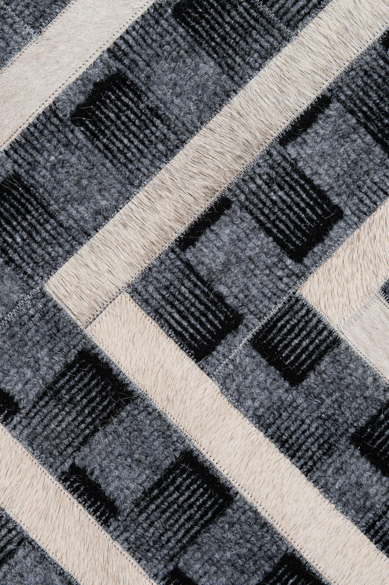 4' 11 x 7' 11 Cowhide - Patchwork Rug