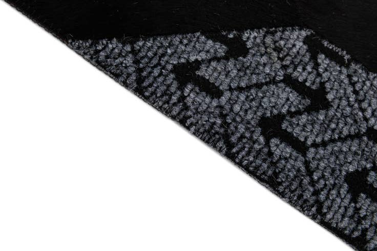 Detail image of 5' 4 x 7' 11 Cowhide - Patchwork Rug