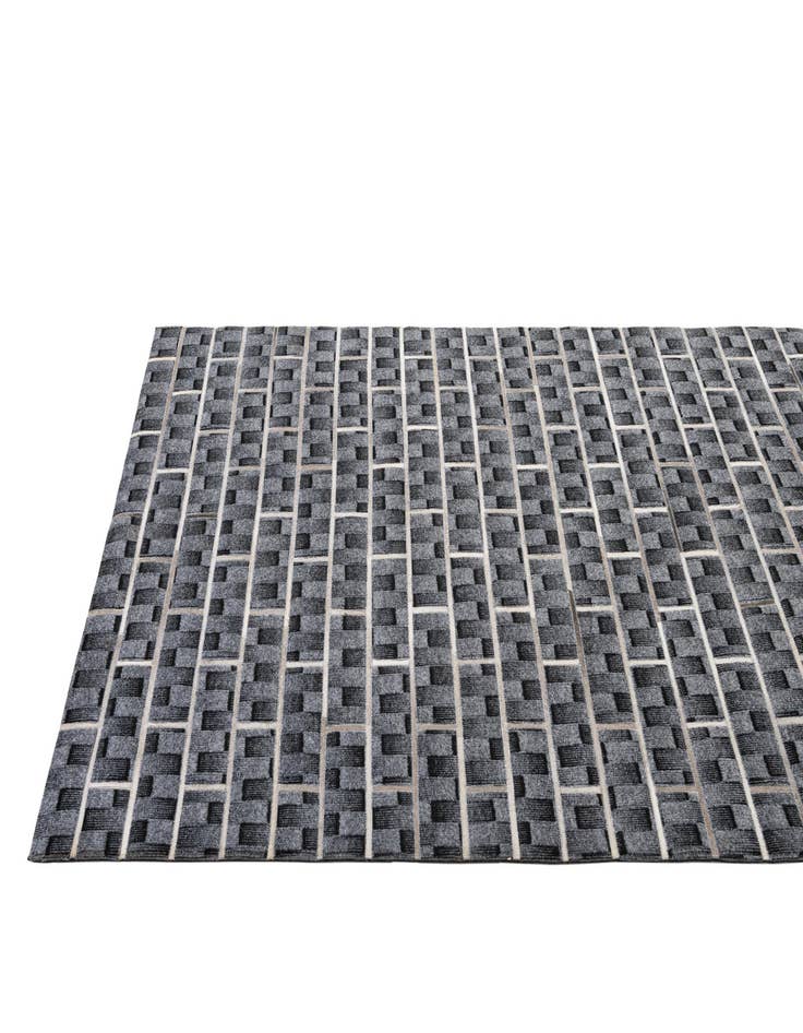 Detail image of 5' 1 x 7' 9 Cowhide - Patchwork Rug