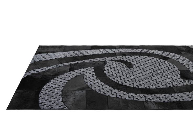 Detail image of 5' x 8' Cowhide - Patchwork Rug