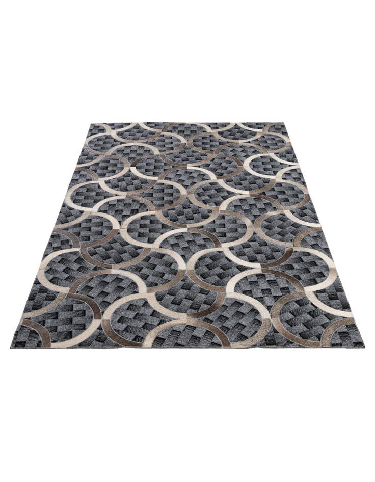 Detail image of 4' 11 x 8' Cowhide - Patchwork Rug