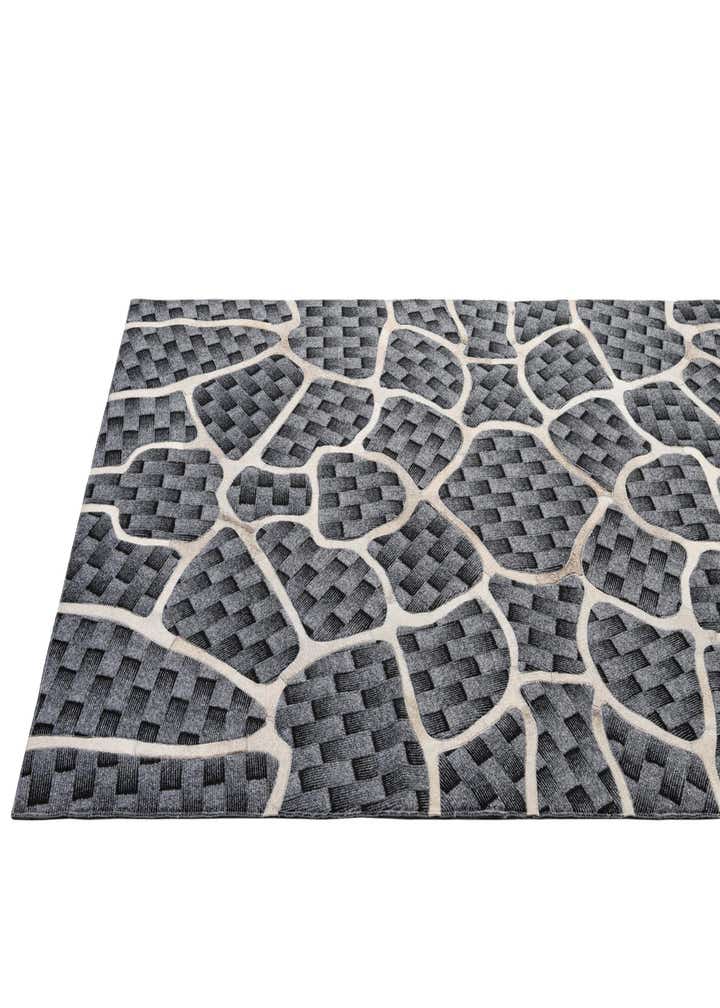 5' 2 x 8' Cowhide - Patchwork Rug