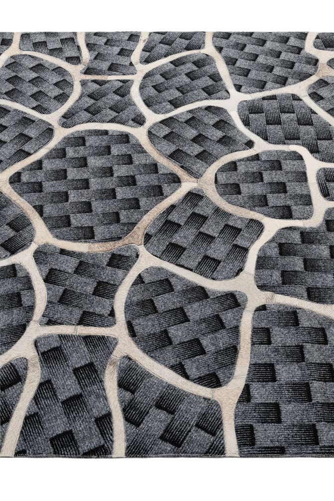 5' 2 x 8' Cowhide - Patchwork Rug