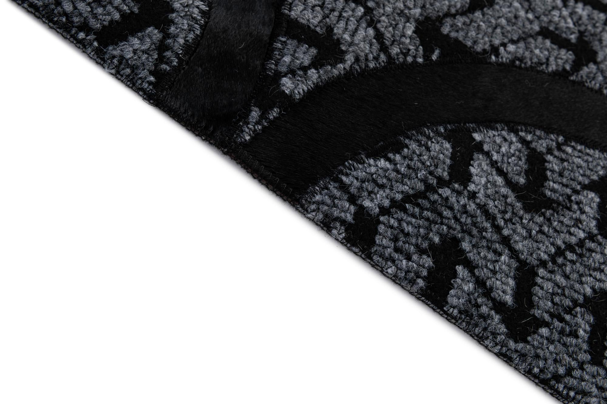 5' x 7' 11 Cowhide - Patchwork Rug