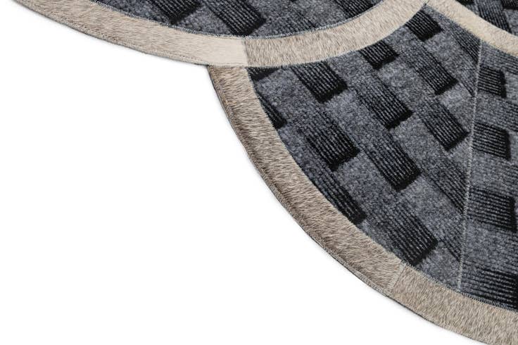 Detail image of 5' x 8' Cowhide - Patchwork Rug