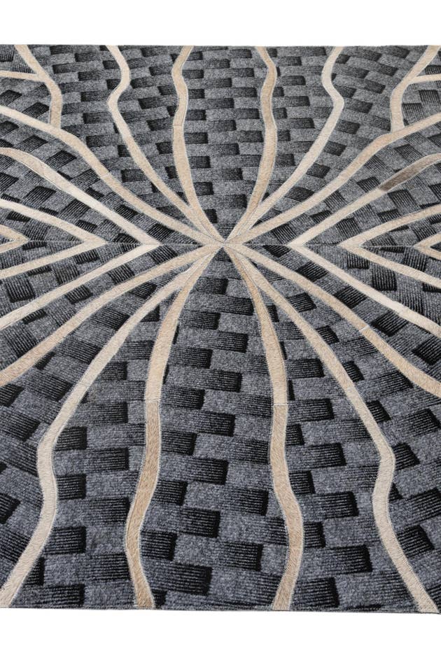 Detail image of 5' 2 x 8' Cowhide - Patchwork Rug