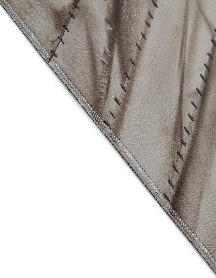 Detail image of 5' x 8' 1 Cowhide - Patchwork Rug