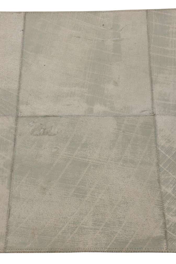 2' x 3' Cowhide Leather Rug