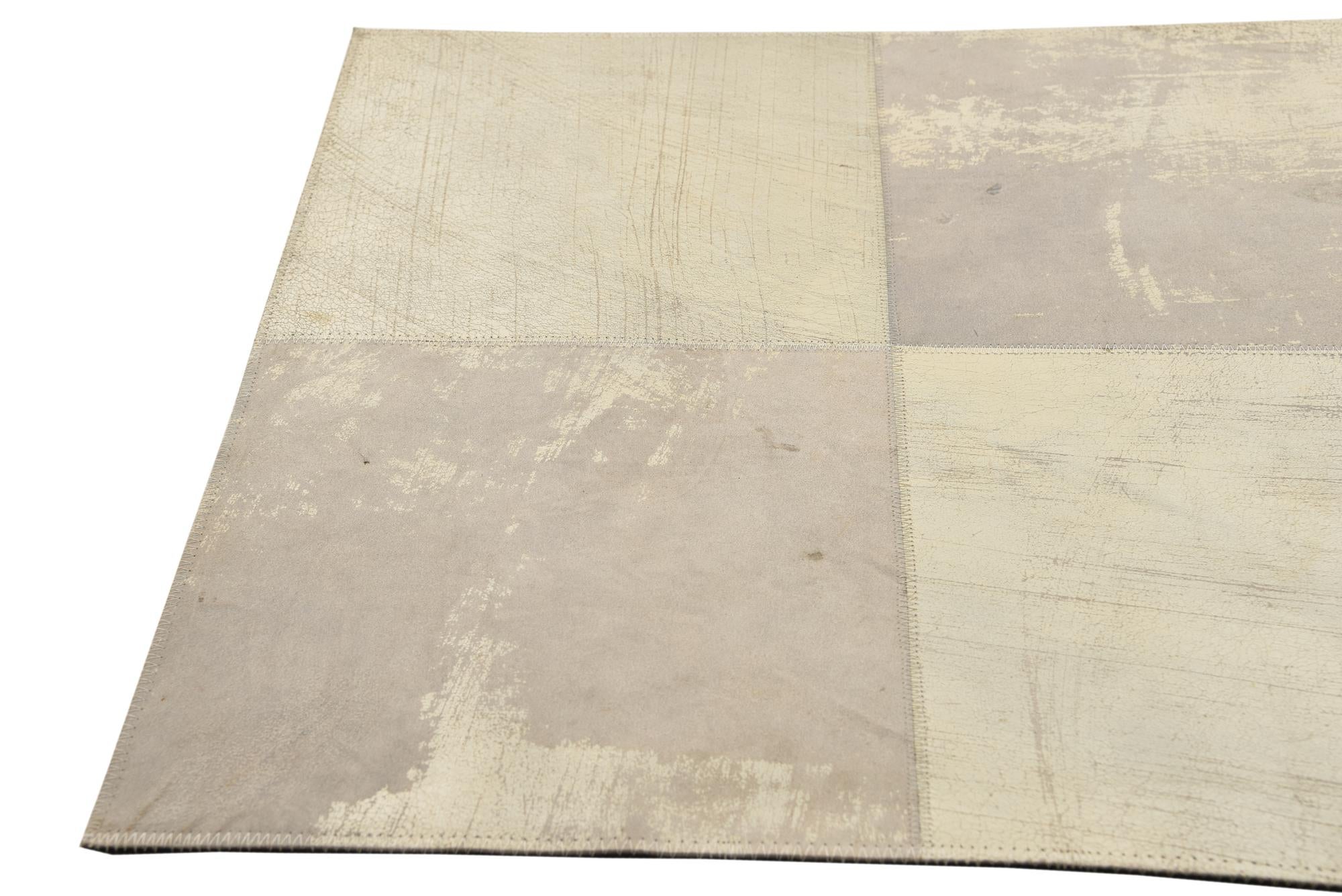 2' x 3' Cowhide Leather Rug