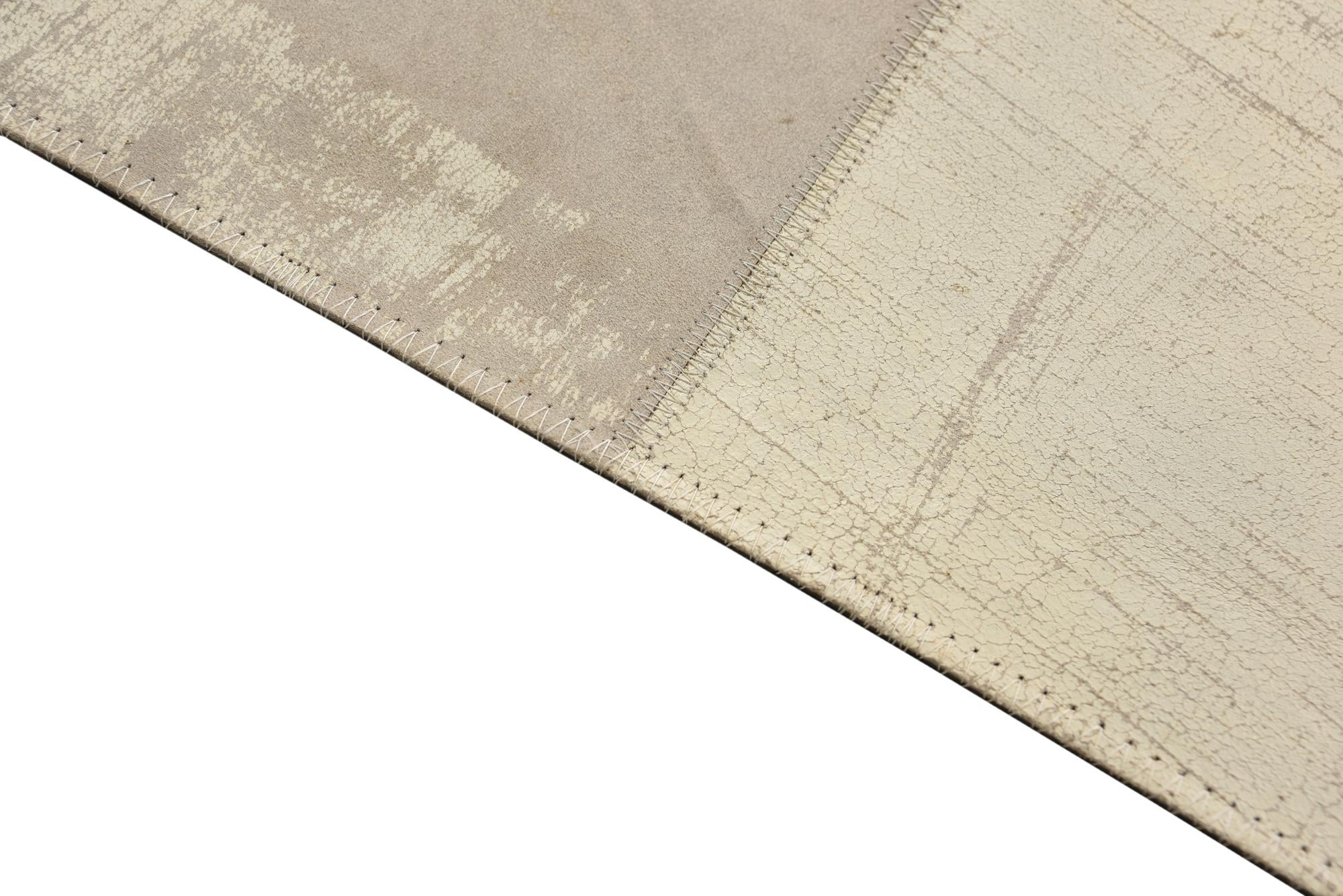 2' x 3' Cowhide Leather Rug
