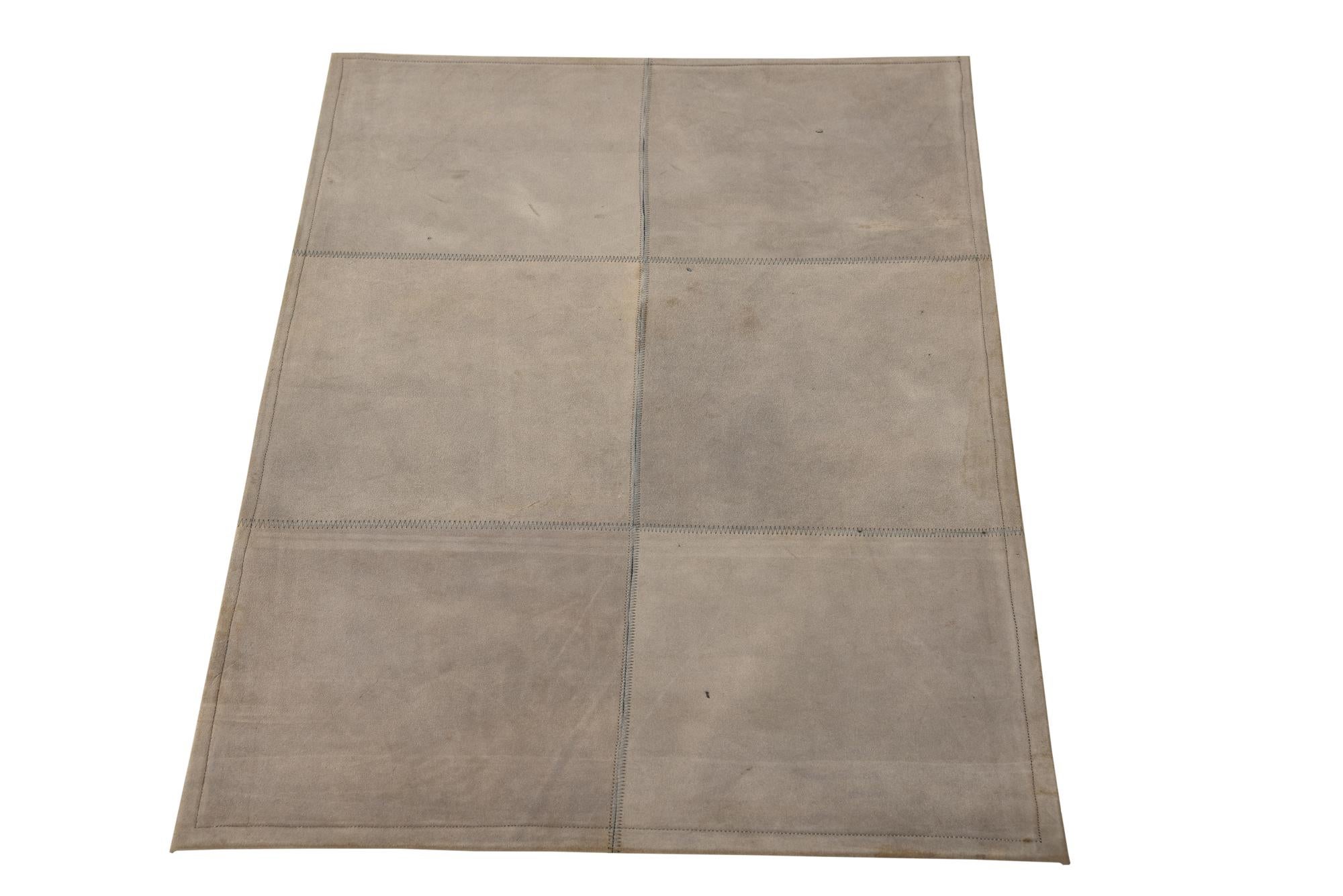 2' x 3' Cowhide Leather Rug