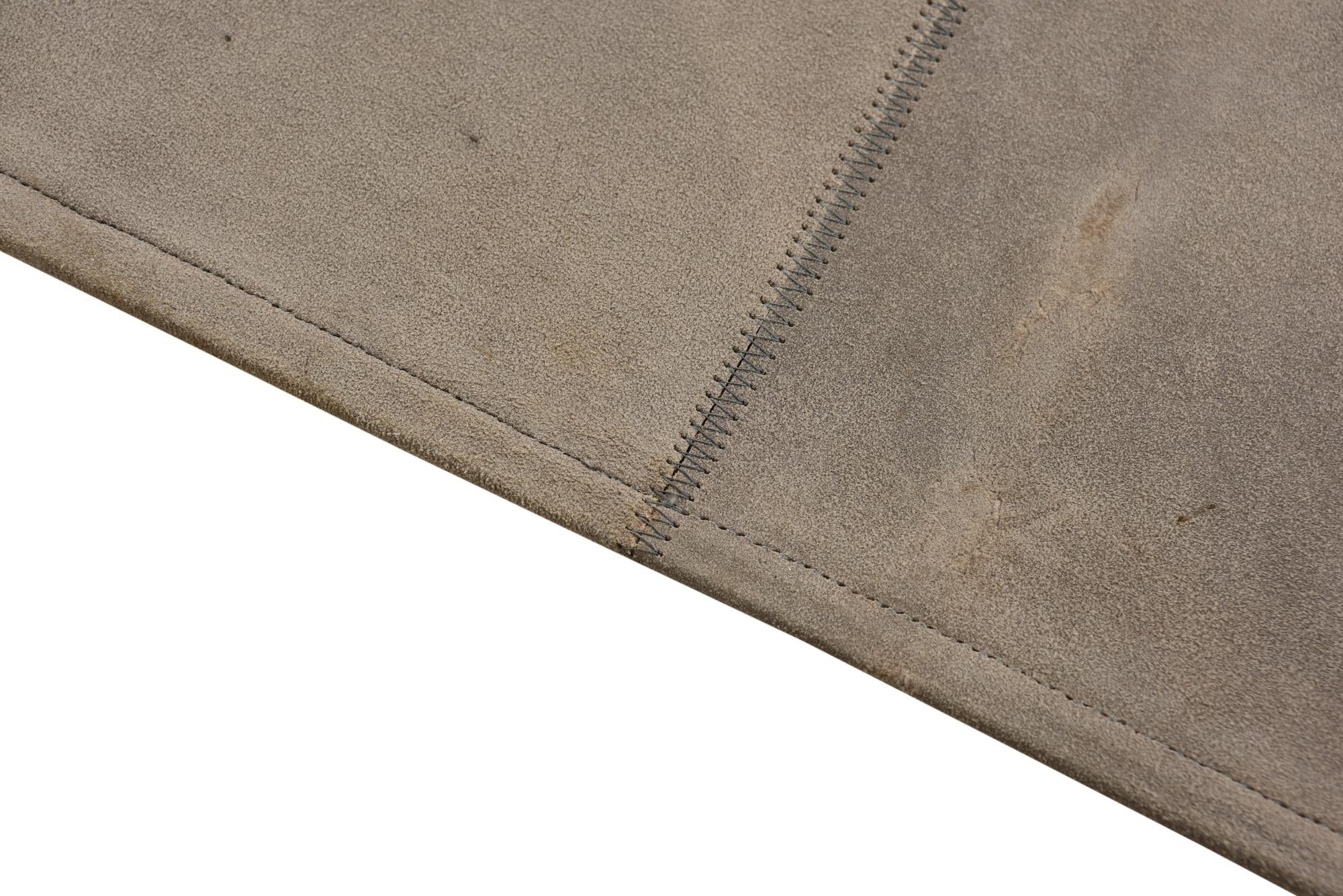 2' x 3' Cowhide Leather Rug