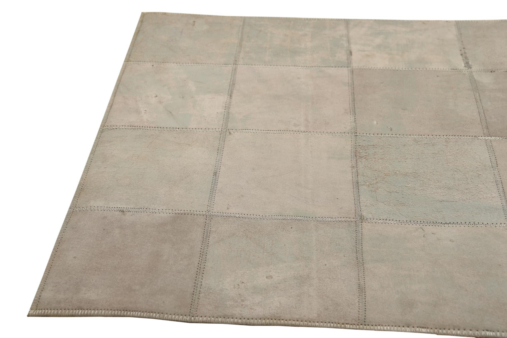2' x 3' Cowhide Leather Rug