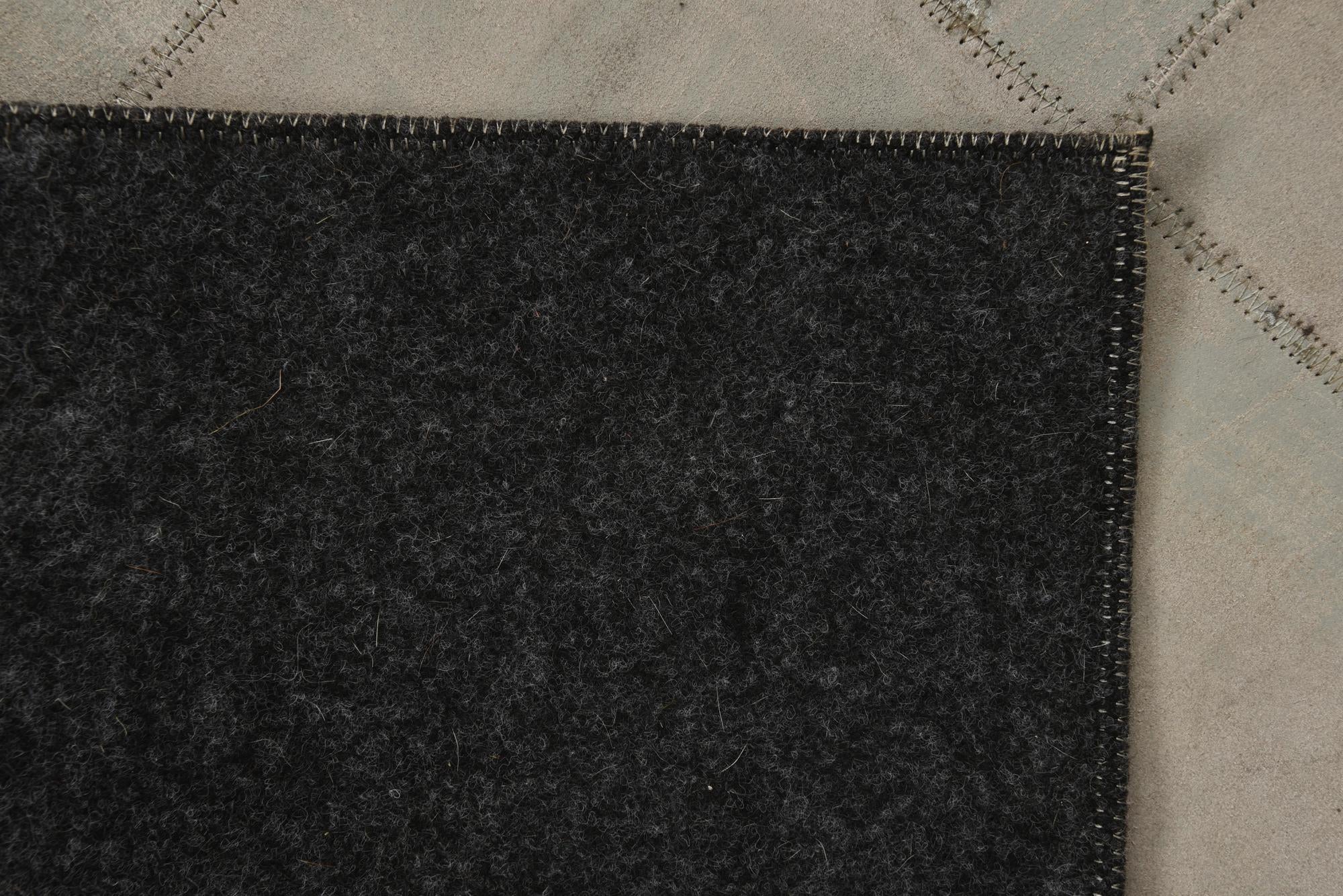 2' x 3' Cowhide Leather Rug