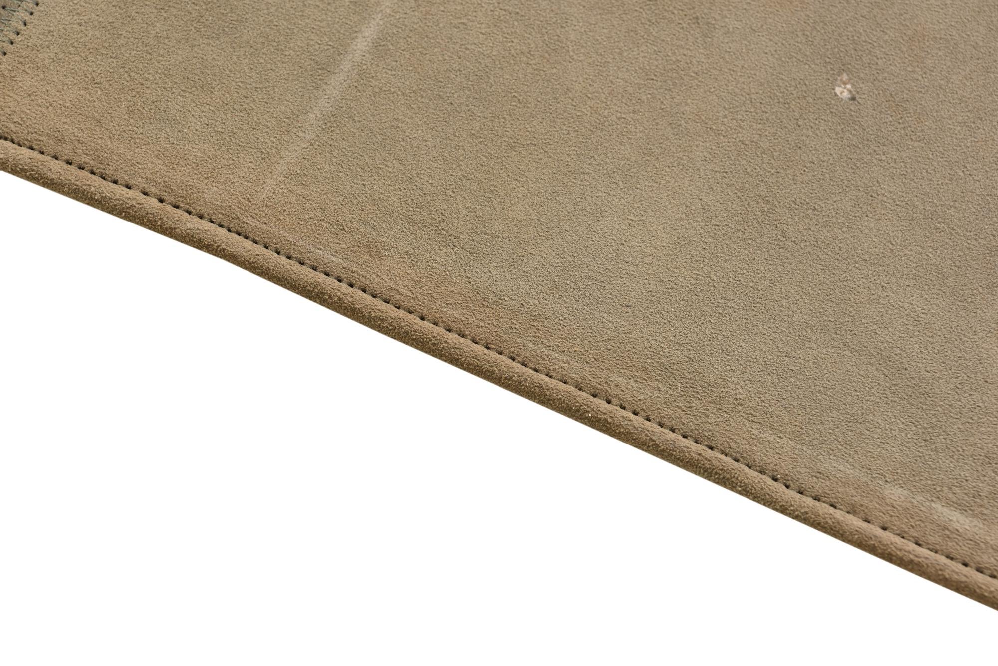 2' 1 x 3' 1 Cowhide Leather Rug