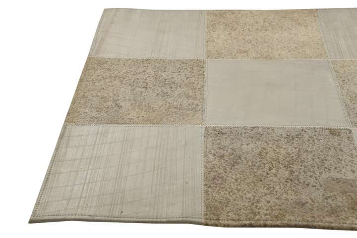 2' x 3' Cowhide Leather Rug