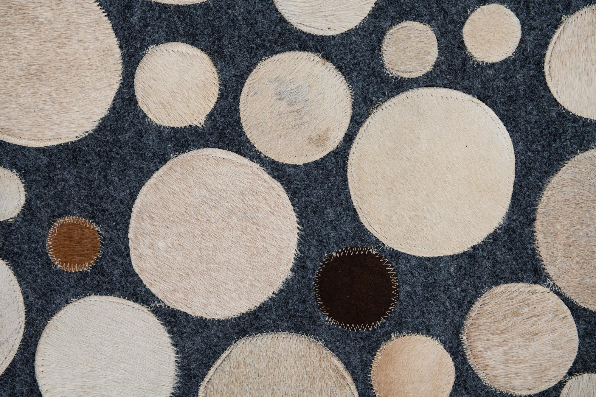 5' x 7' 8 Cowhide Leather Rug