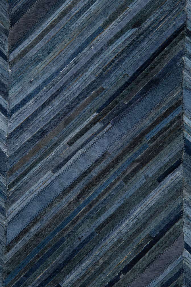 5' 4 x 8' Cowhide Leather Rug