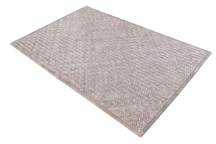 4' x 6' Cowhide Leather Rug