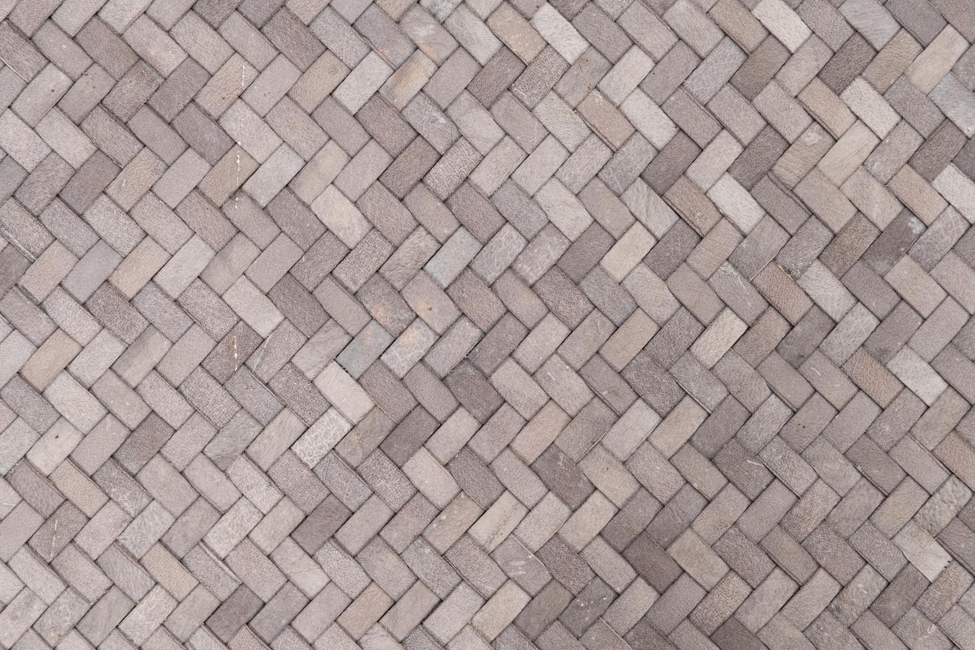 4' x 6' Cowhide Leather Rug