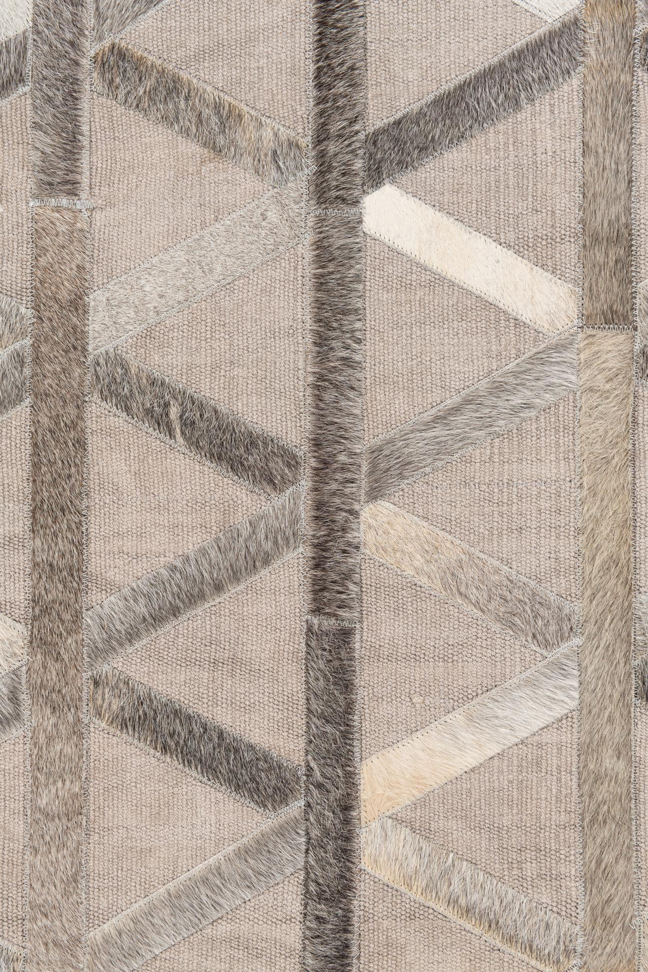 3' 10 x 5' 10 Cowhide Leather Rug