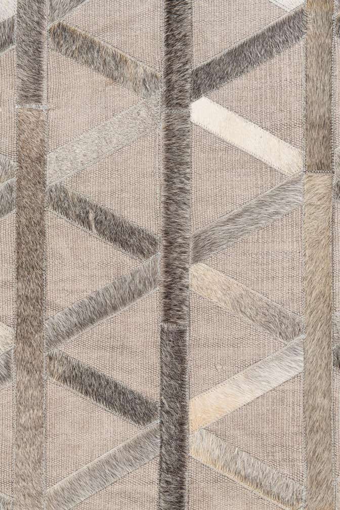 3' 10 x 5' 10 Cowhide Leather Rug