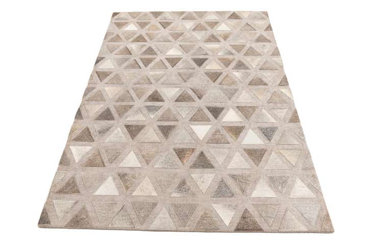 4' x 5' 10 Cowhide Leather Rug