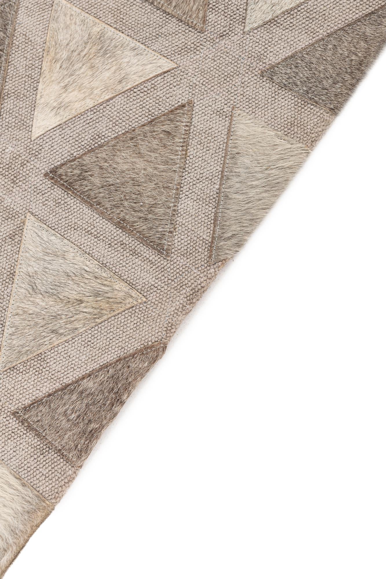 4' x 5' 10 Cowhide Leather Rug