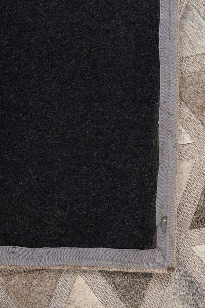 4' x 5' 10 Cowhide Leather Rug