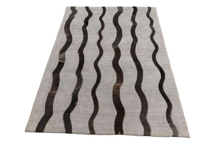 4' x 5' 7 Cowhide Leather Rug