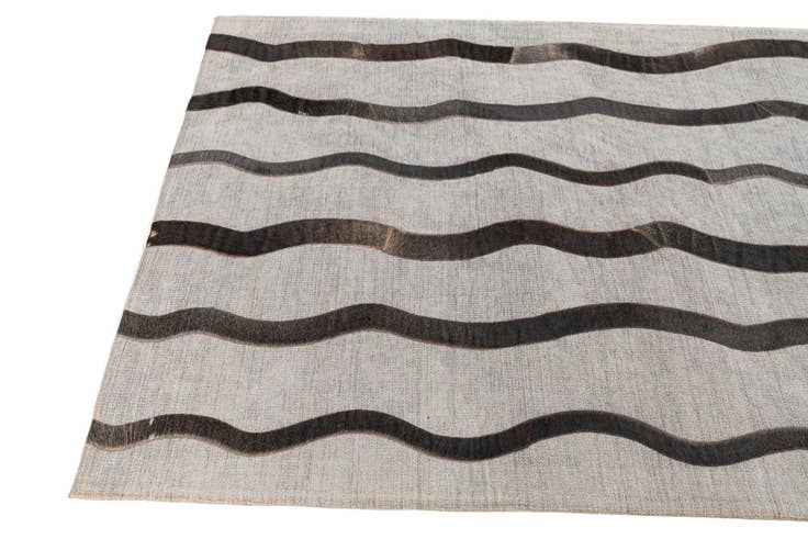 Detail image of 4' x 5' 7 Cowhide Leather Rug