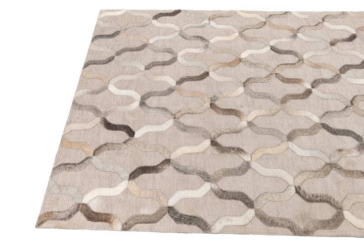 Detail image of 4' x 5' 8 Cowhide Leather Rug