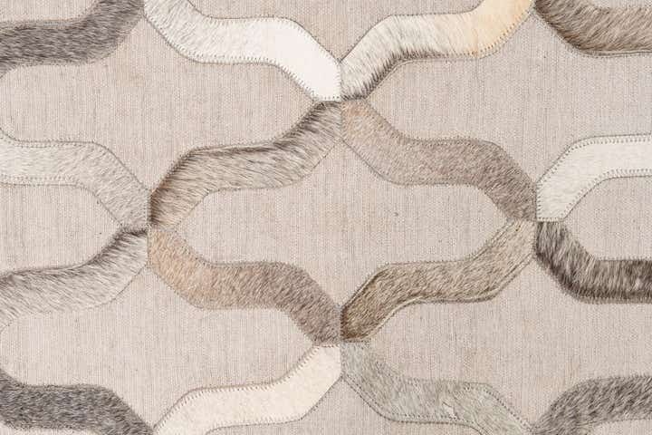 4' x 5' 8 Cowhide Leather Rug