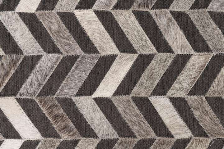 4' x 5' 5 Cowhide Leather Rug