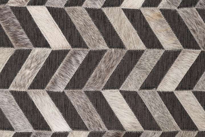 4' x 5' 5 Cowhide Leather Rug