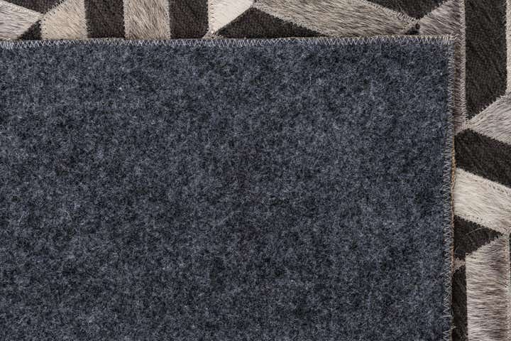 4' x 5' 5 Cowhide Leather Rug