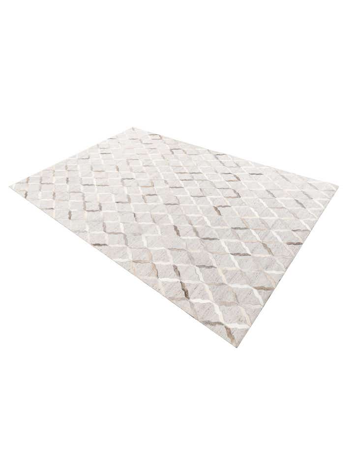 5' x 7' 8 Cowhide Leather Rug