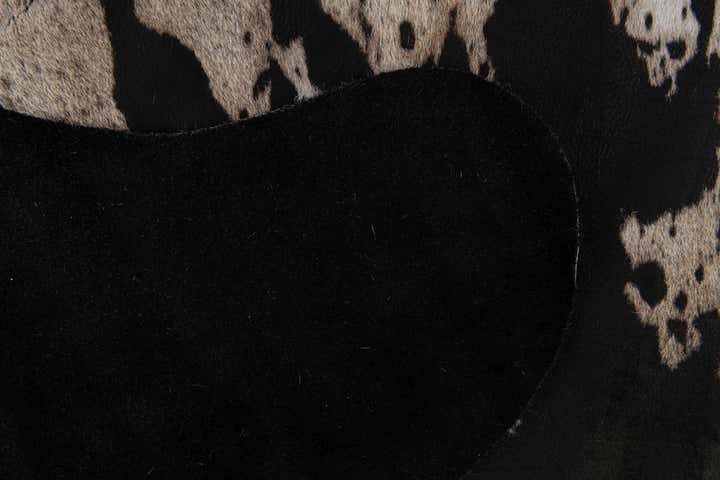 6' 7 x 7' 2 Cowhide Leather Rug
