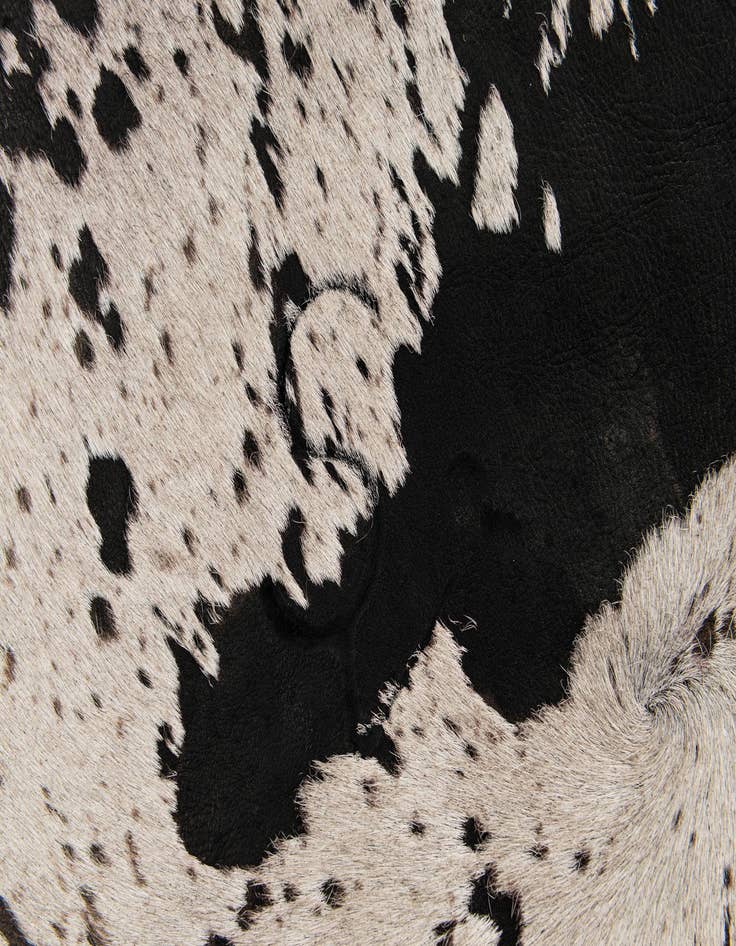 Detail image of 7' 4 x 8' Cowhide Leather Rug