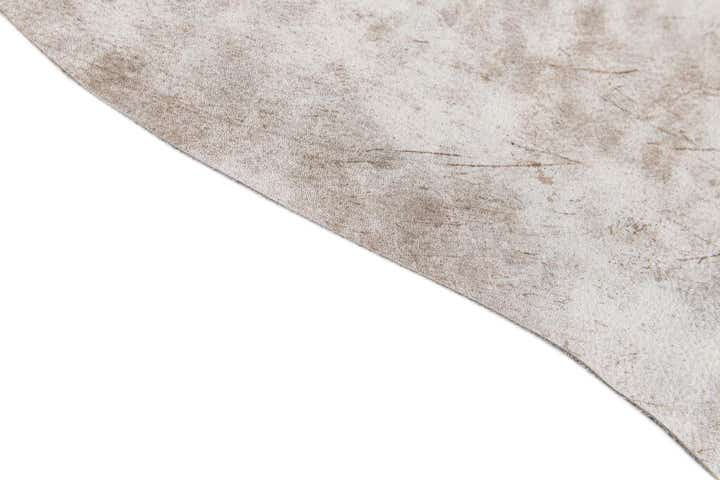 5' 2 x 5' 10 Cowhide Leather Rug