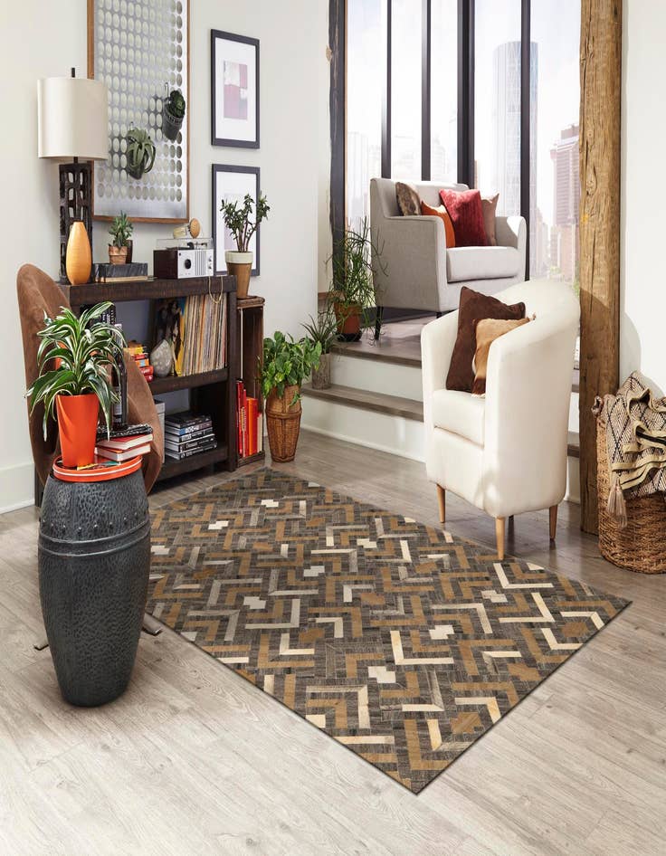 Detail image of 5' x 7' 9 Cowhide Rug