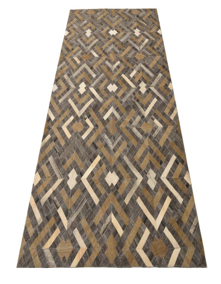 Detail image of 5' x 7' 9 Cowhide Rug