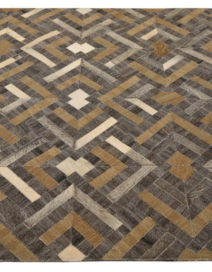 Detail image of 5' x 7' 9 Cowhide Rug