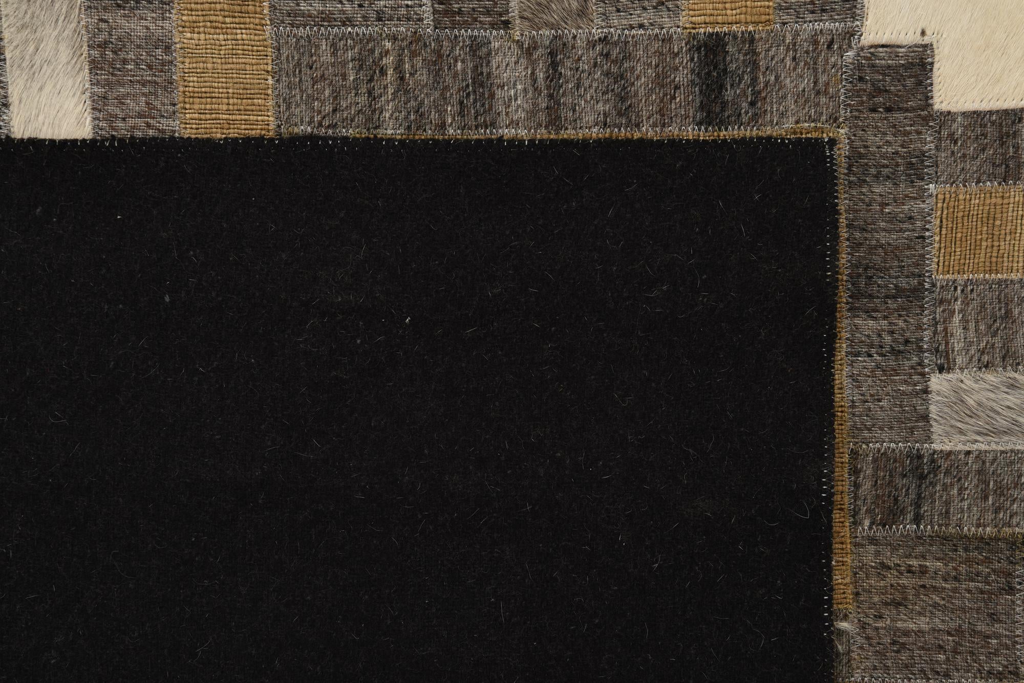 5' x 7' 9 Cowhide Rug